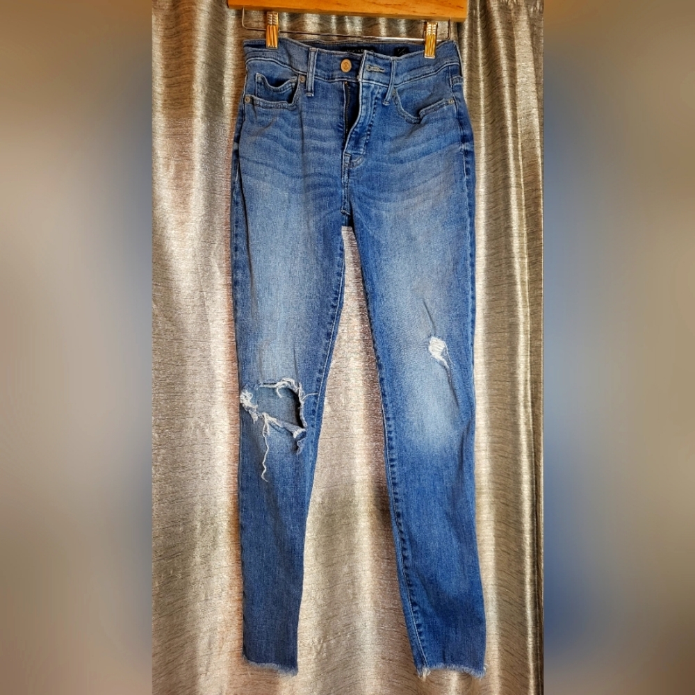 Lucky jeans size 2